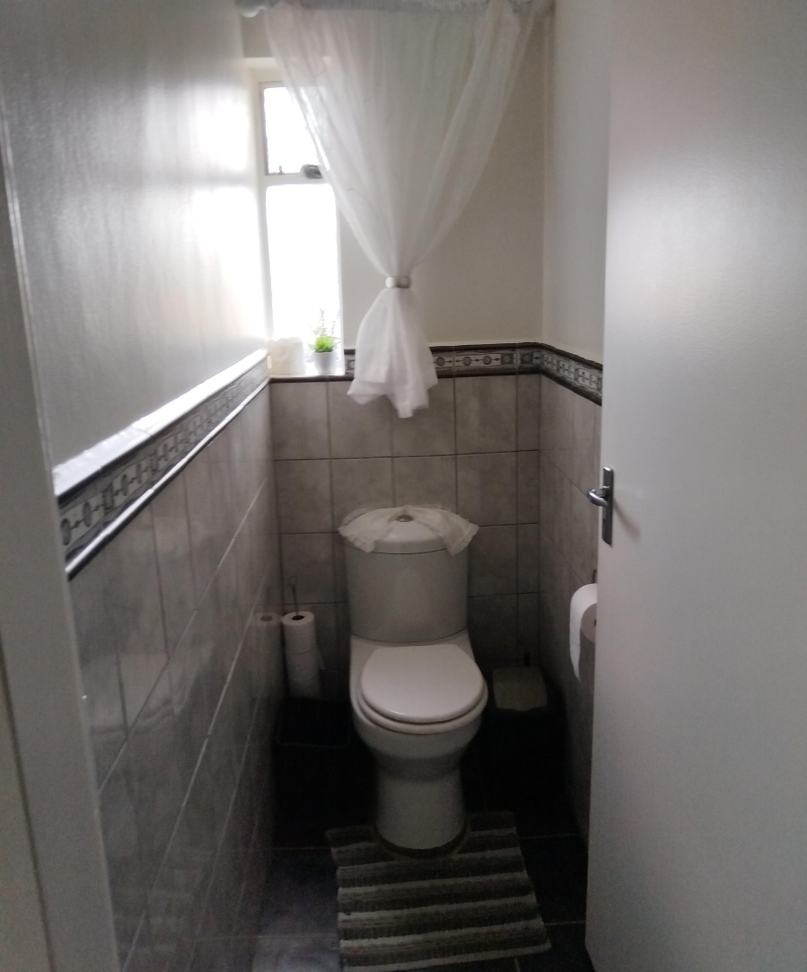 4 Bedroom Property for Sale in Bothasrus Eastern Cape